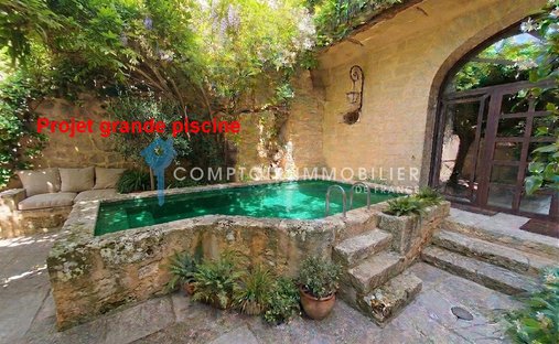 Casa a Uzès, Occitania, Francia 1