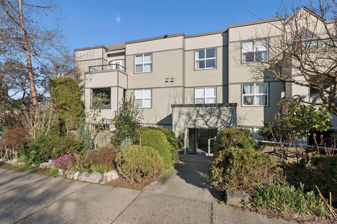 Condo in Vancouver, British Columbia, Canada 2 - 18133320