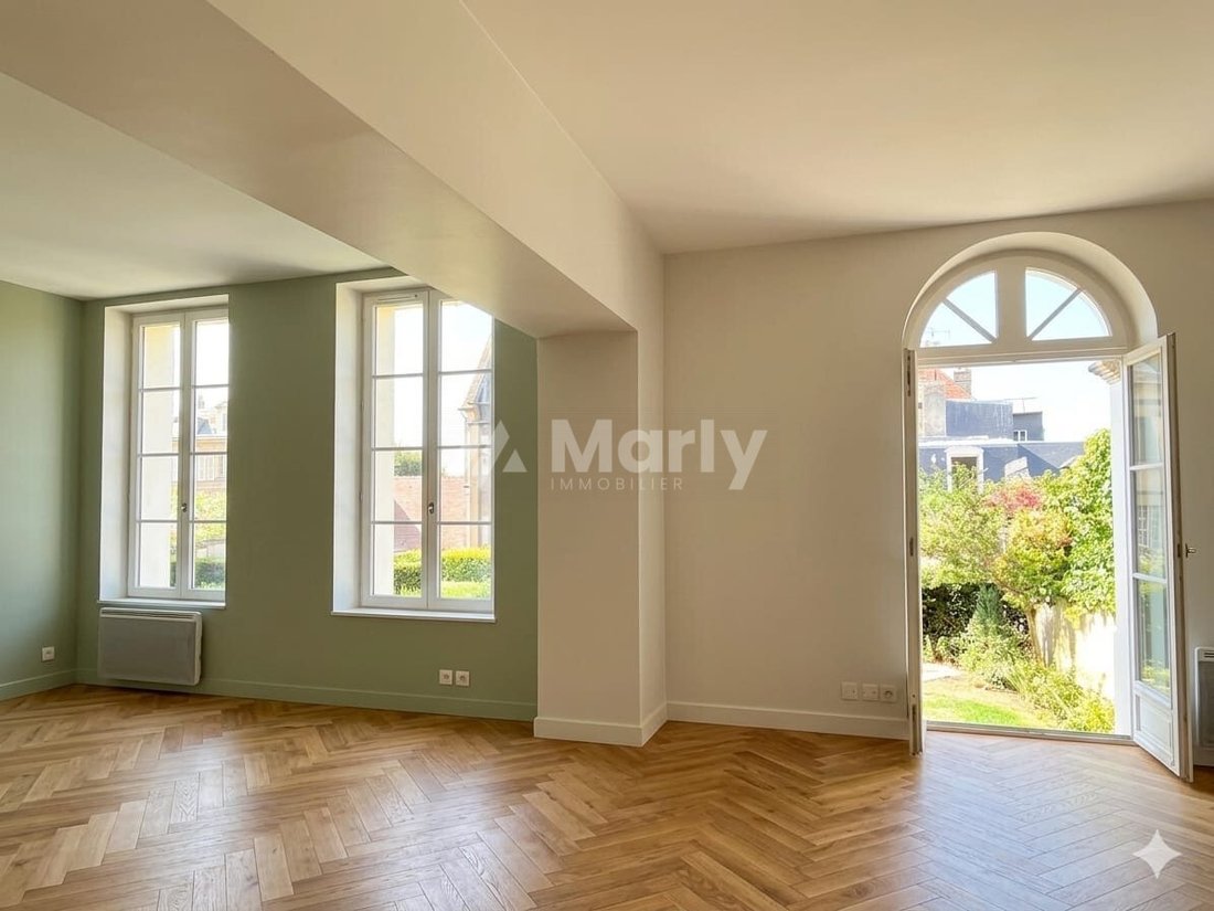 Apartment in Trouville-sur-Mer, Normandy, France 4 - 16332629