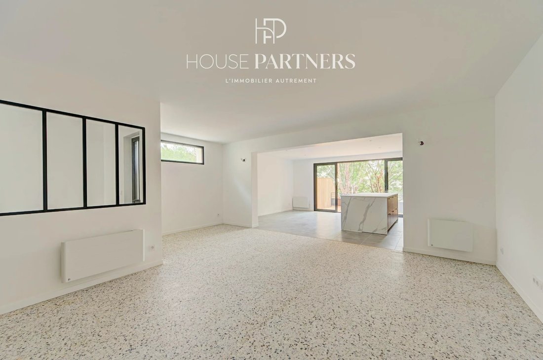 House in Chatou, Ile-de-France, France 5 - 18133666