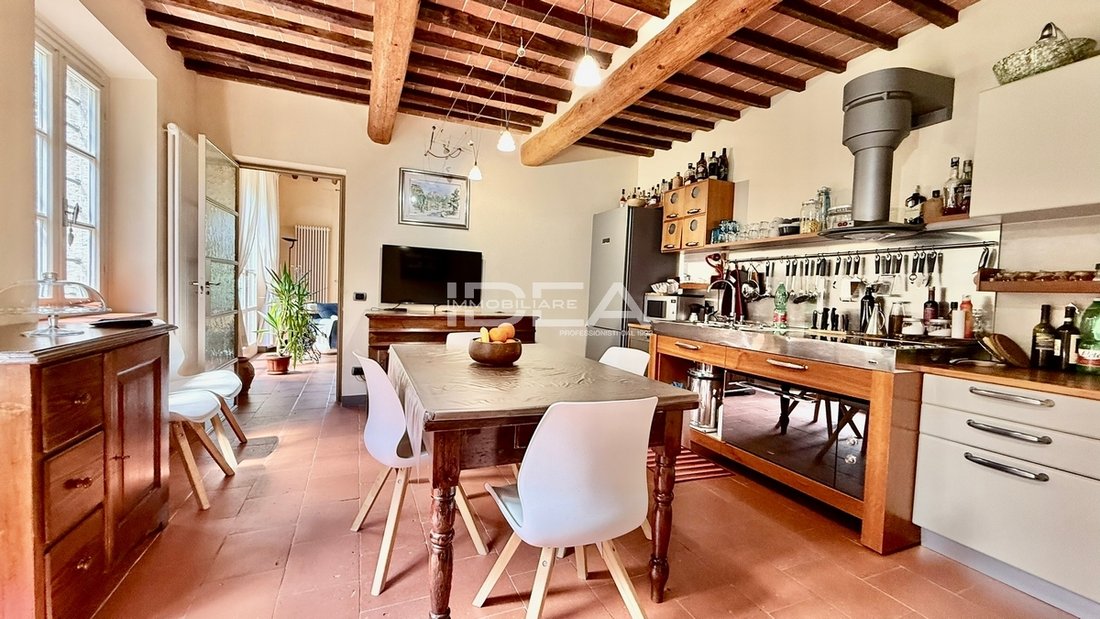 Villa in Verciano, Capannori, Tuscany 2 - 18130124