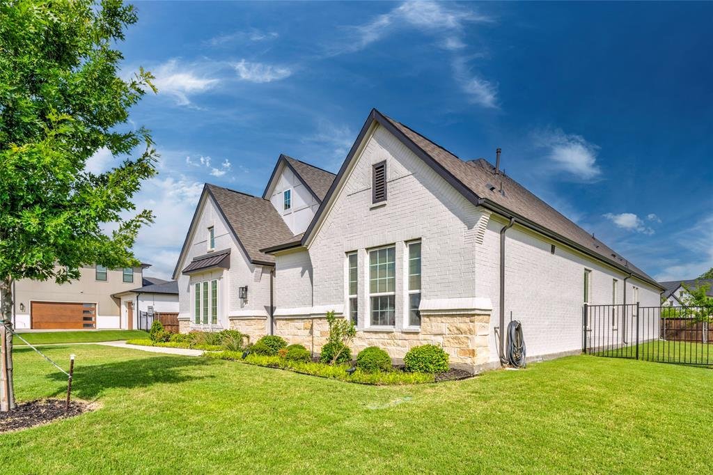 House in Lantana, Texas, United States 3 - 18132612