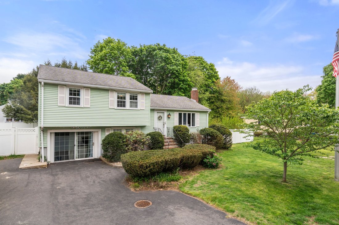 House in Canton, Massachusetts, United States 1 - 18129616