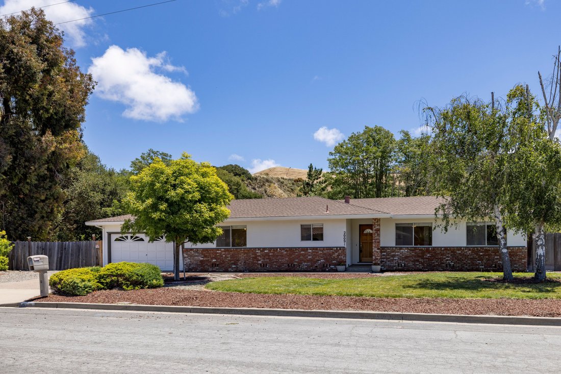 House in Salinas, California, United States 2 - 18130310