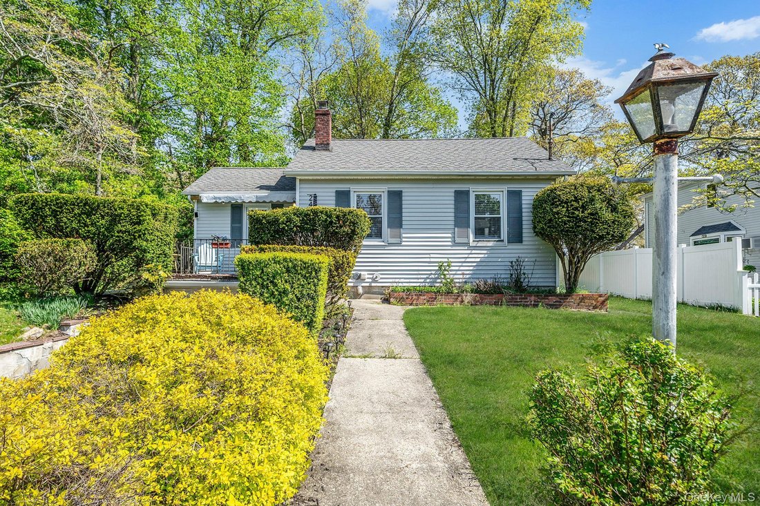 House in Wading River, New York, United States 3 - 18129653