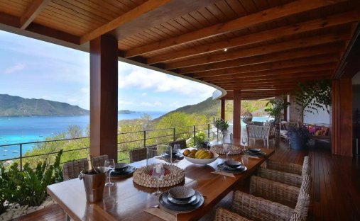 House in Ocar, Saint Vincent and the Grenadines 1