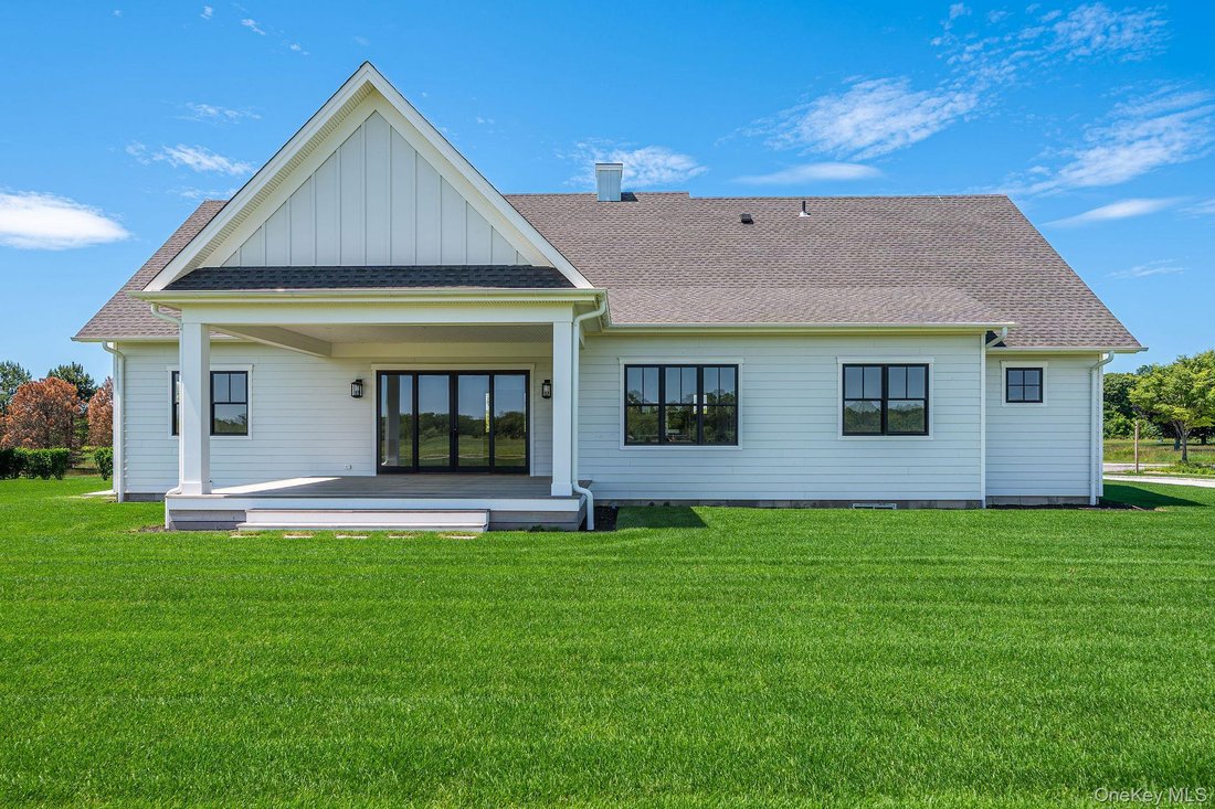 House in Calverton, New York, United States 4 - 17575033