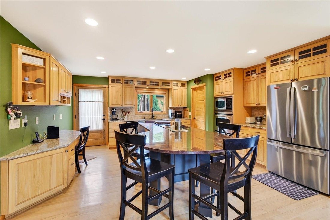 House in Cross Plains, Wisconsin, United States 1 - 18131321