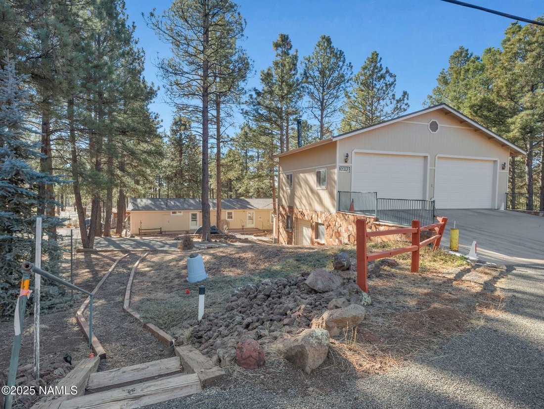 Land in Parks, Arizona, United States 2 - 18127434