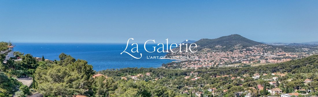 Villa in Centre Ville, Carqueiranne, France 1 - 18138978