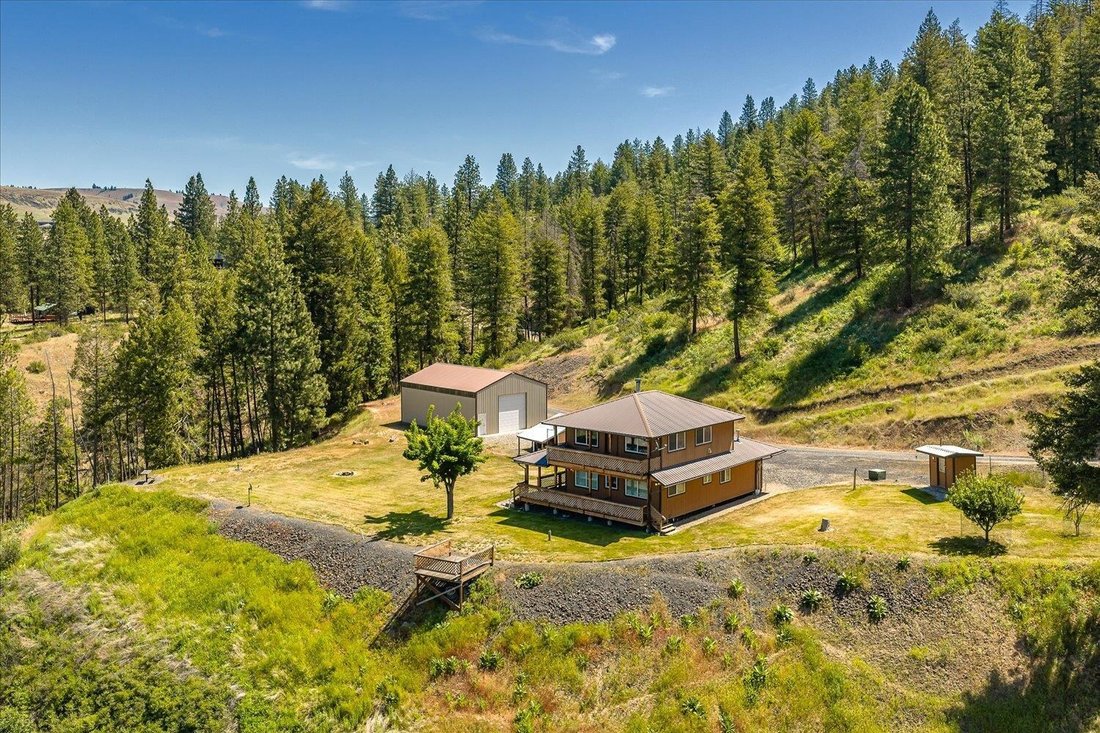 House in Creston, Washington, United States 2 - 18129579