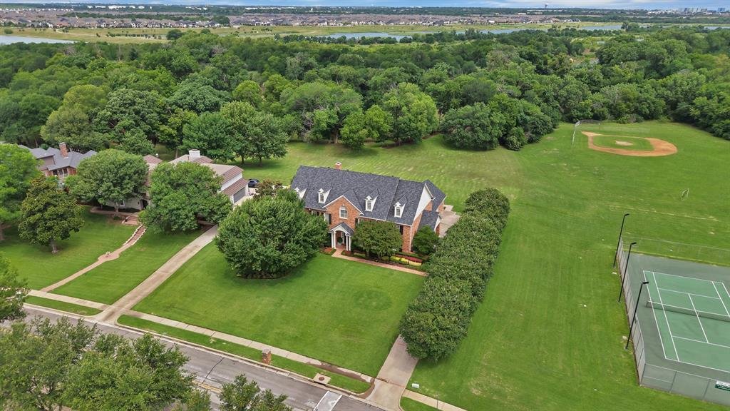 House in Arlington, Texas, United States 2 - 17809423