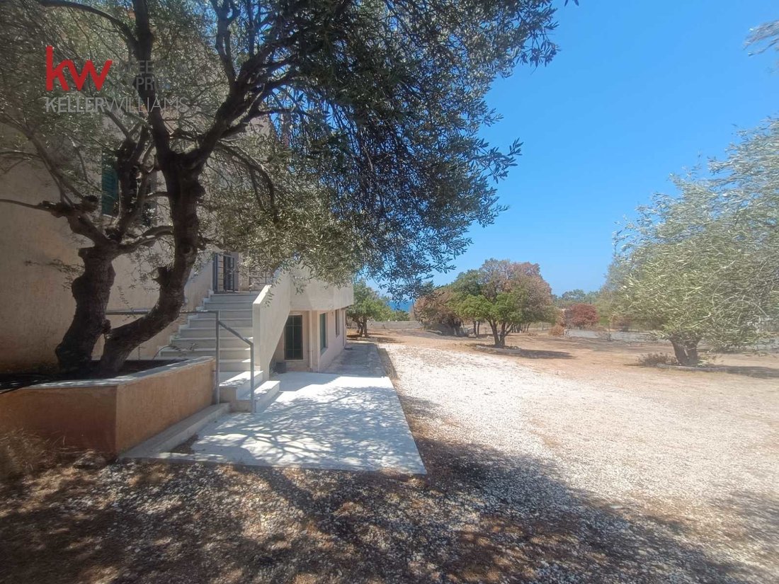 House in Palea Fokea, Attica, Greece 2 - 18129945
