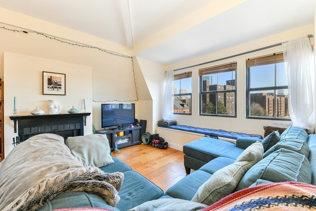 Condo in Boston, Massachusetts, United States 3 - 18129764