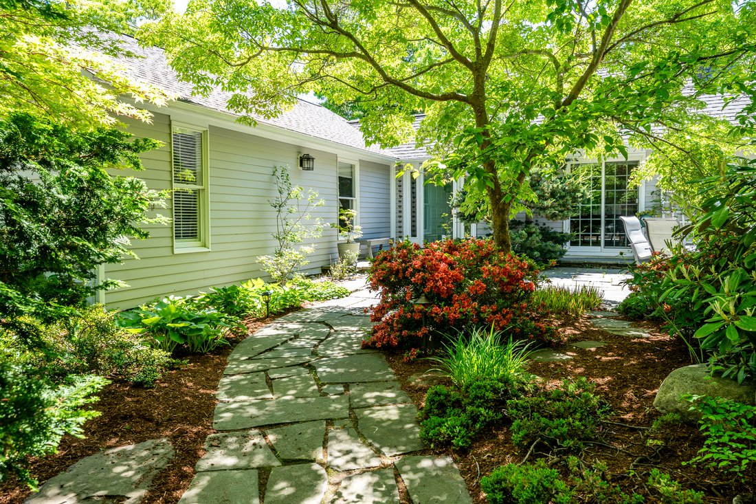 House in Mashpee, Massachusetts, United States 2 - 18129562