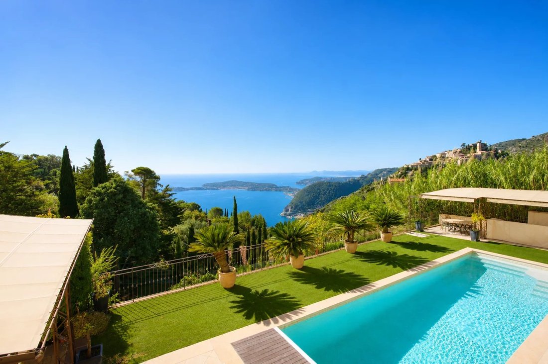 Villa in Èze, Provence-Alpes-Côte d'Azur, France 1 - 11168956