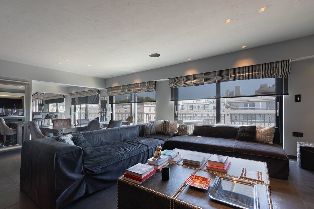 Apartment in Sunoikia Kolonakiou, 1st District of Athens, Athens 2 - 18128474