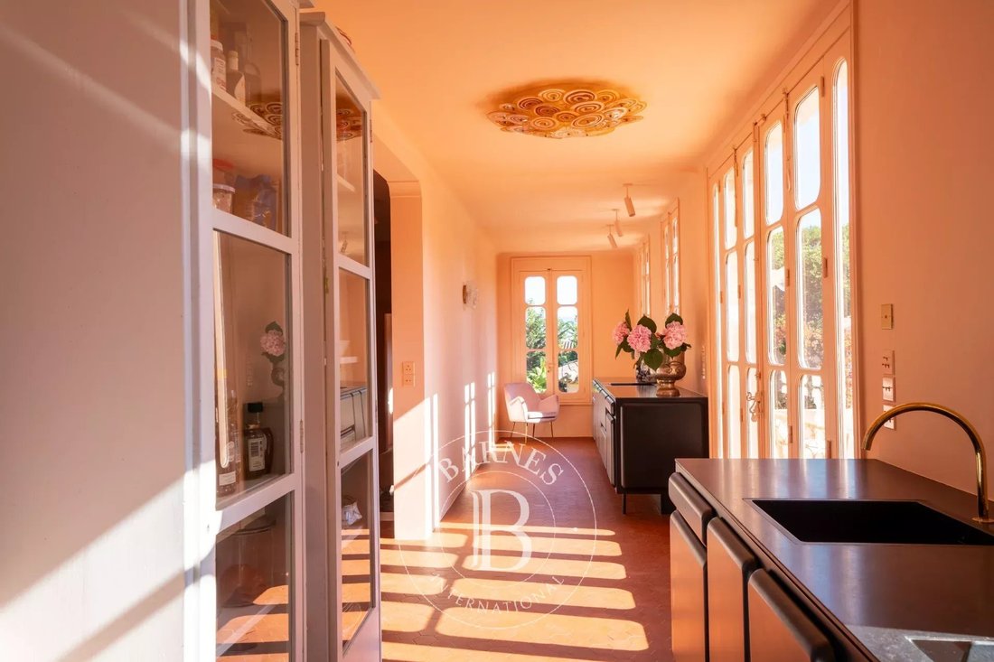 House in Zone Est Diffuse, Saint-Tropez, France 4 - 16661468