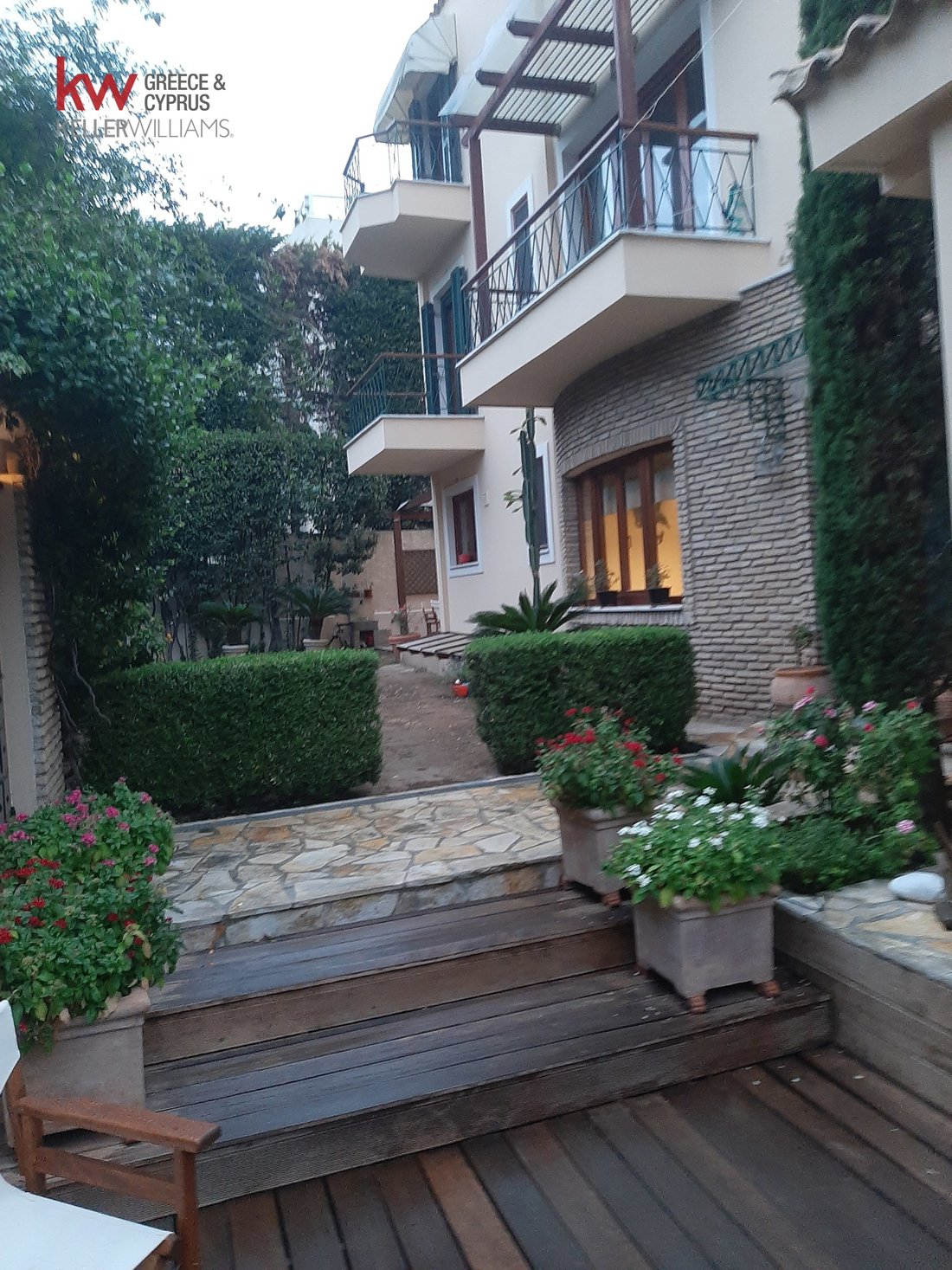 House in Voula, Attica, Greece 1 - 18129500