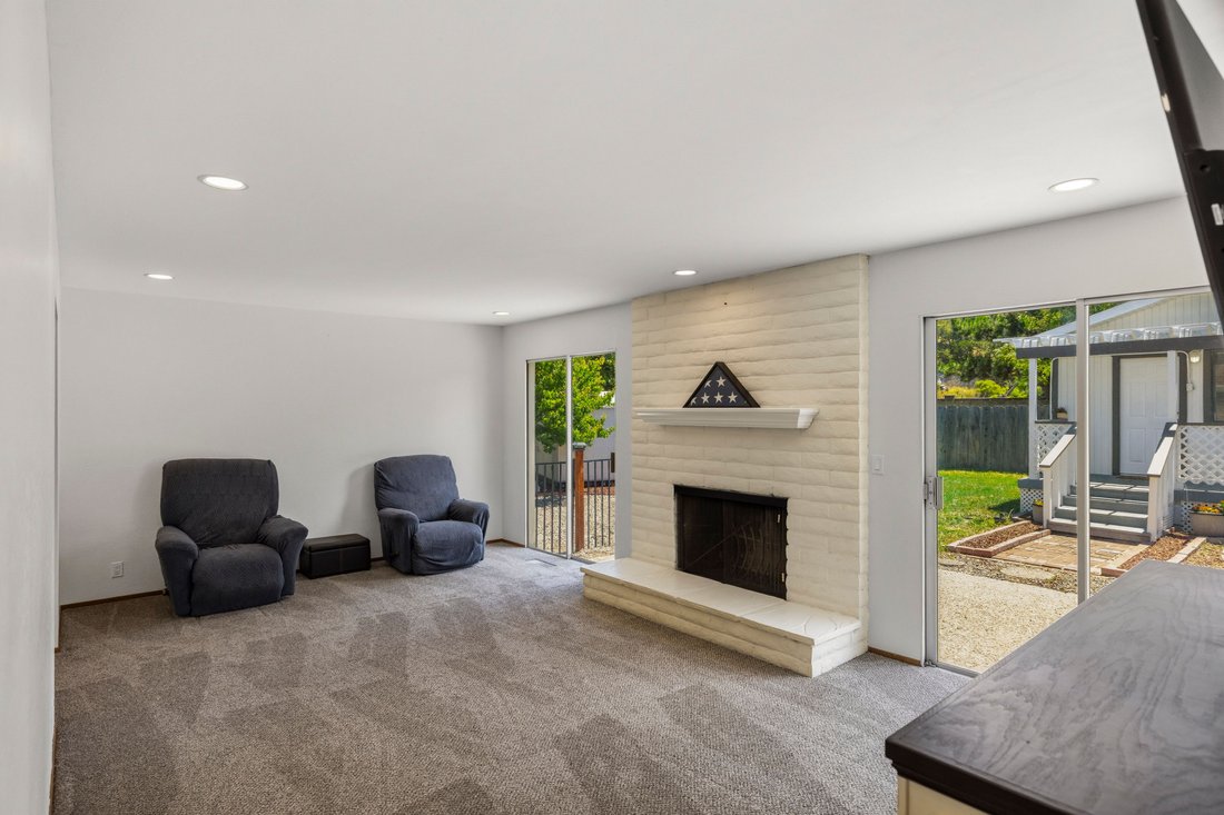 House in Salinas, California, United States 5 - 18130310