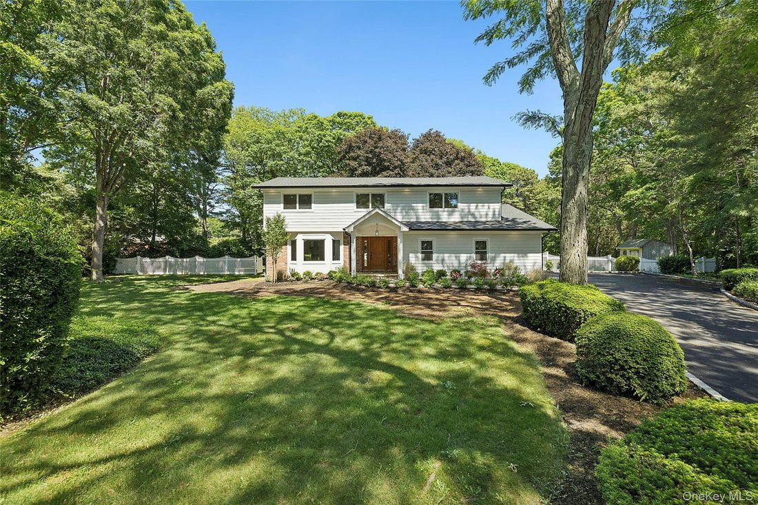 House in Huntington Station, New York, United States 1 - 18130770