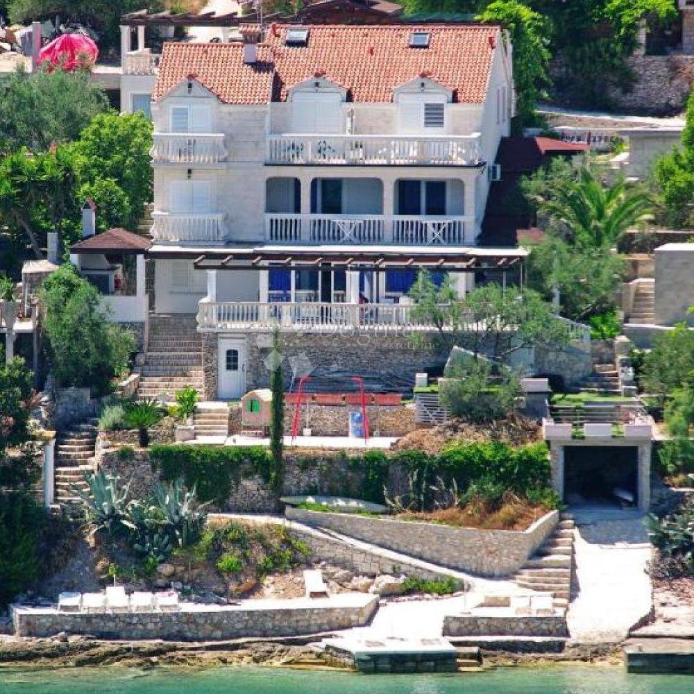 House in Vela Luka, Dubrovnik-Neretva County, Croatia 1 - 18133497