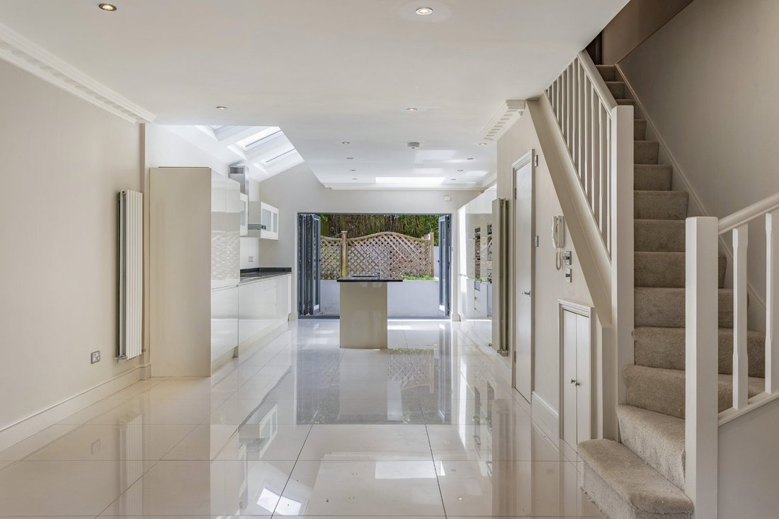 House in Walham Green, Hammersmith and Fulham, England 4 - 18127654