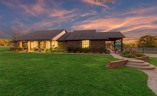 House in Fate, Texas, United States 1