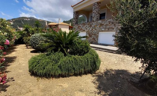 Haus in Euboea, Thessaly and Central Greece, Griechenland 1