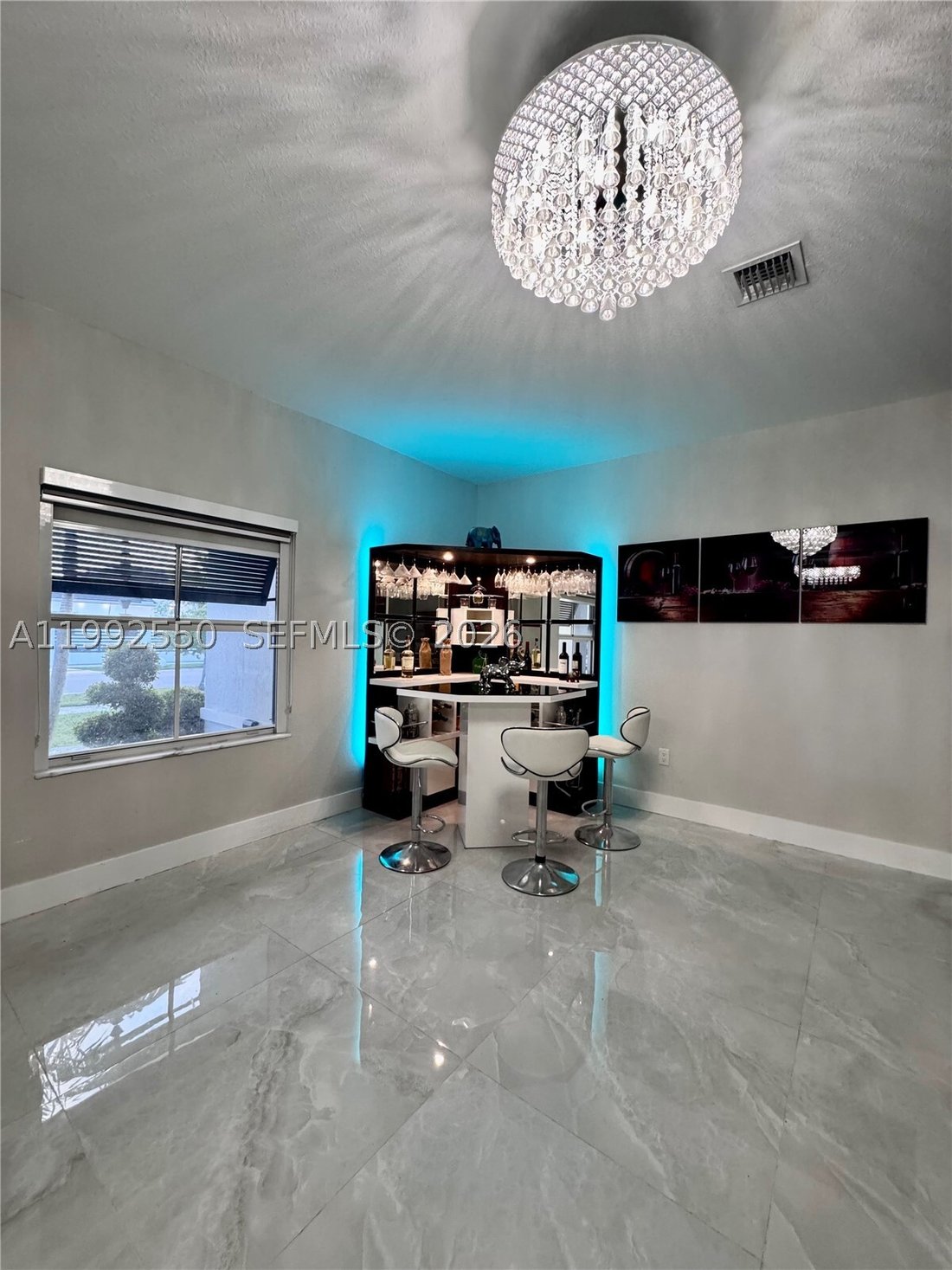 House in Miami, Florida, United States 5 - 17574338