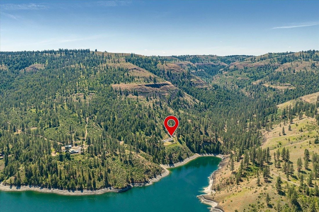 House in Creston, Washington, United States 4 - 18129579