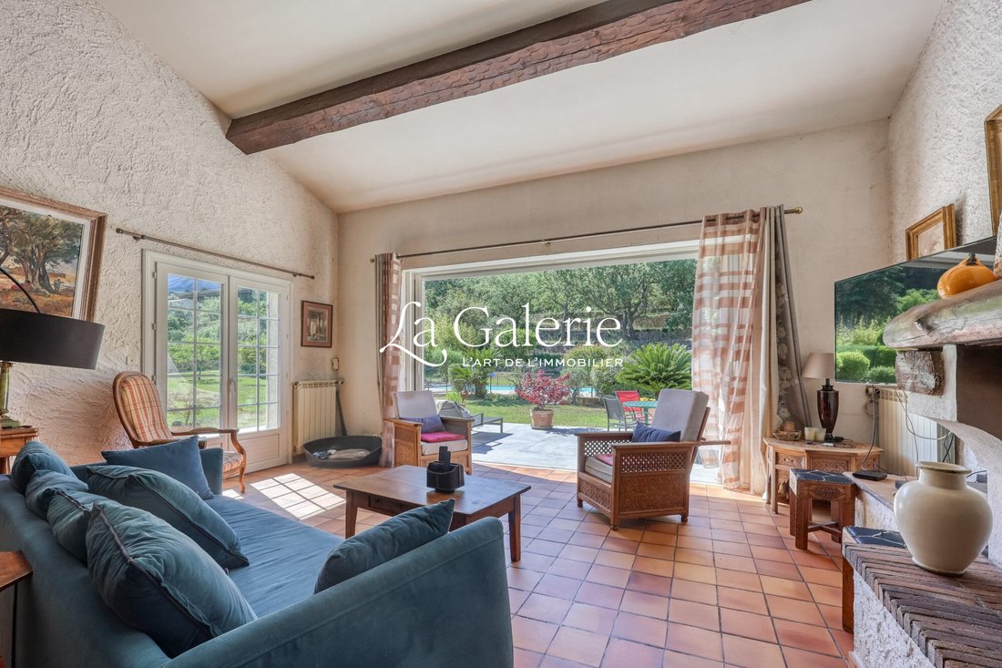 Villa in Sanary-sur-Mer, Provence-Alpes-Côte d'Azur, France 5 - 18138963