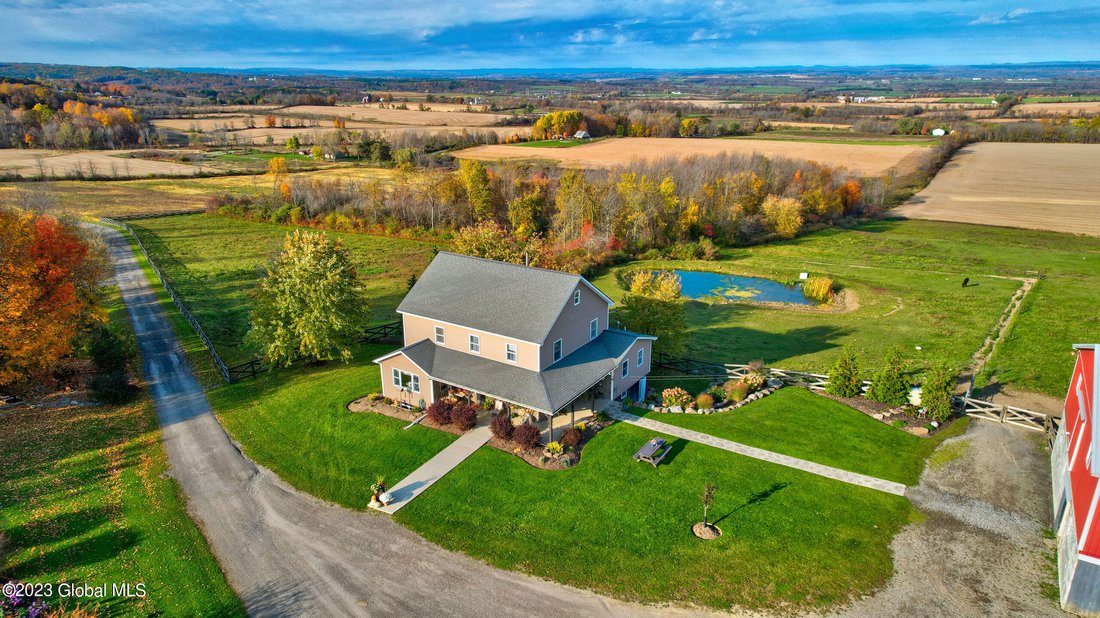 House in Fort Plain, New York, United States 1 - 18131275
