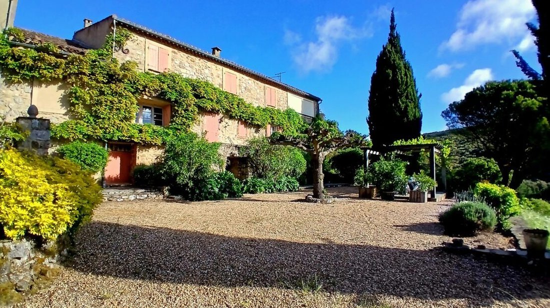 House in Saint-Chinian, Occitania, France 1 - 18130236