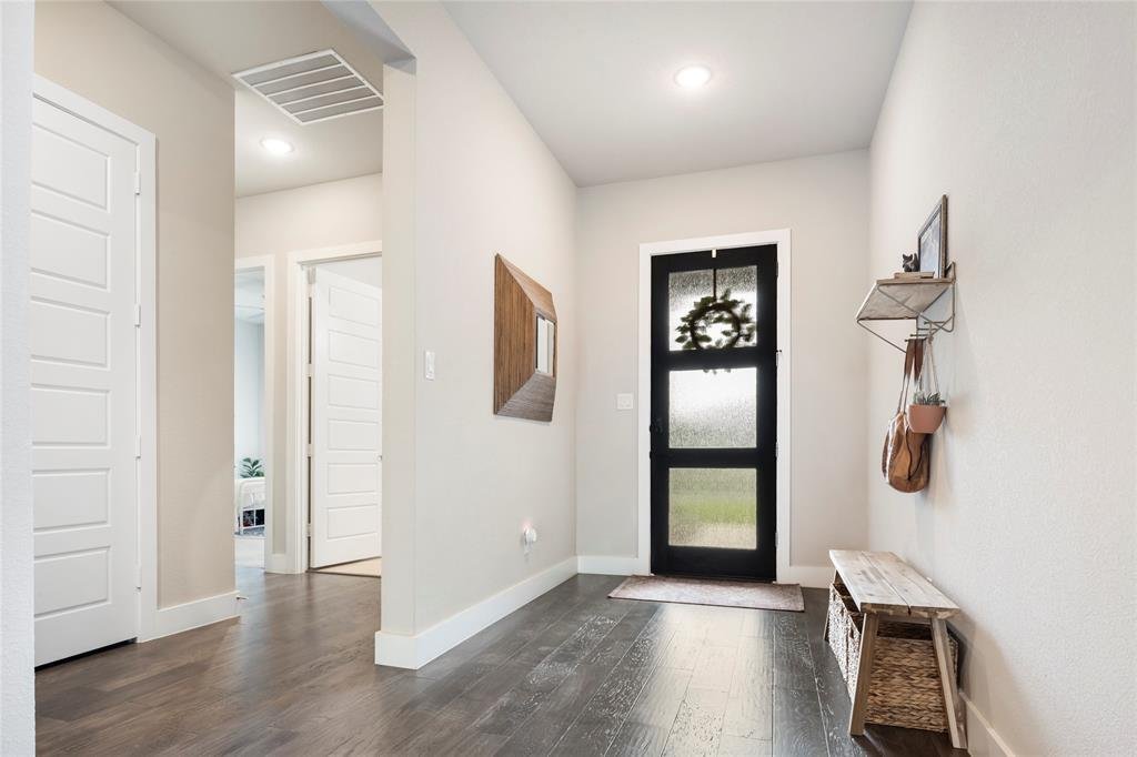 House in Lantana, Texas, United States 5 - 18132612