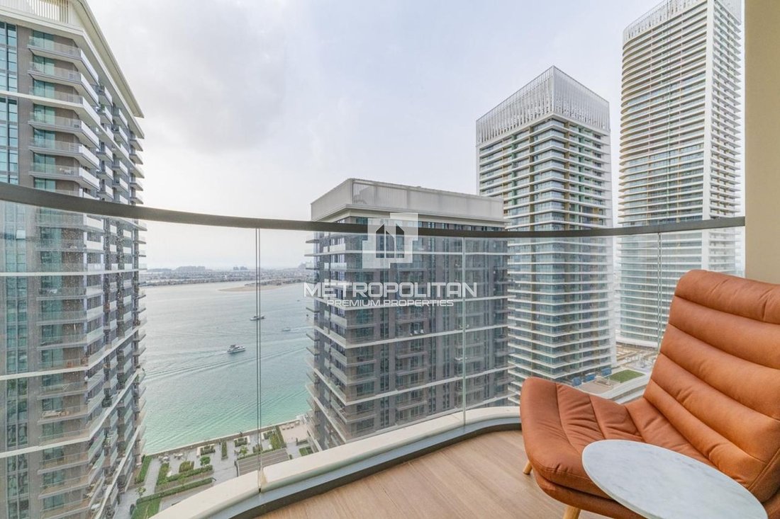 Apartment in Dubai Harbour, Dubai, United Arab Emirates 1 - 18130403