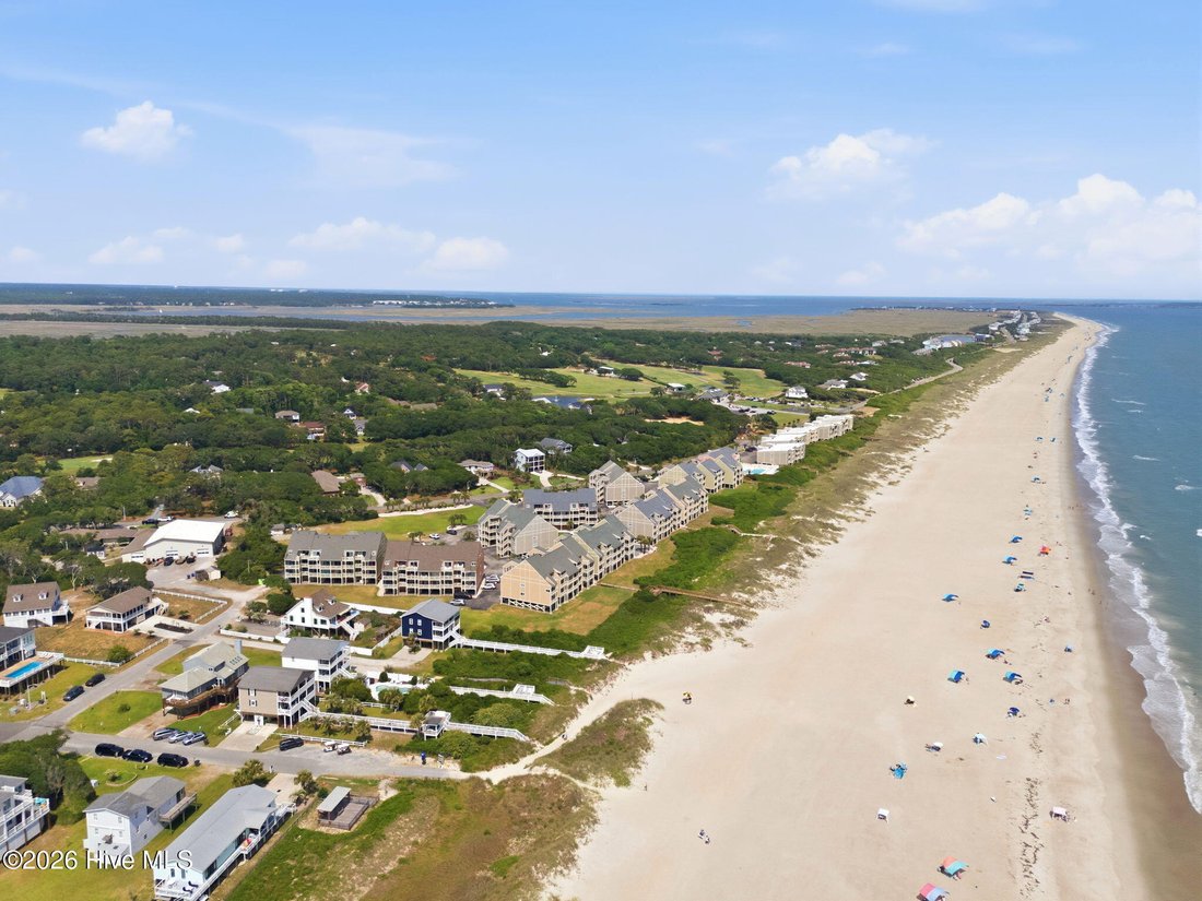 House in Oak Island, North Carolina, United States 5 - 18127959