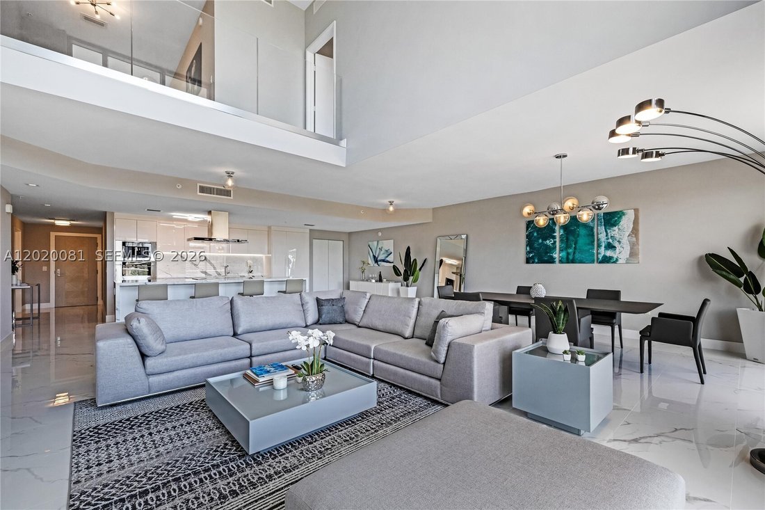 Condo in Sunny Isles Beach, Florida, United States 4 - 18132949