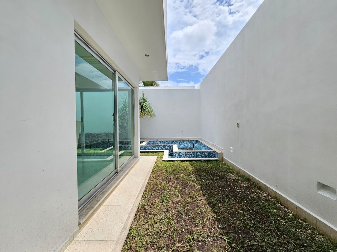 House in Veracruz, Veracruz, Mexico 5 - 18134000