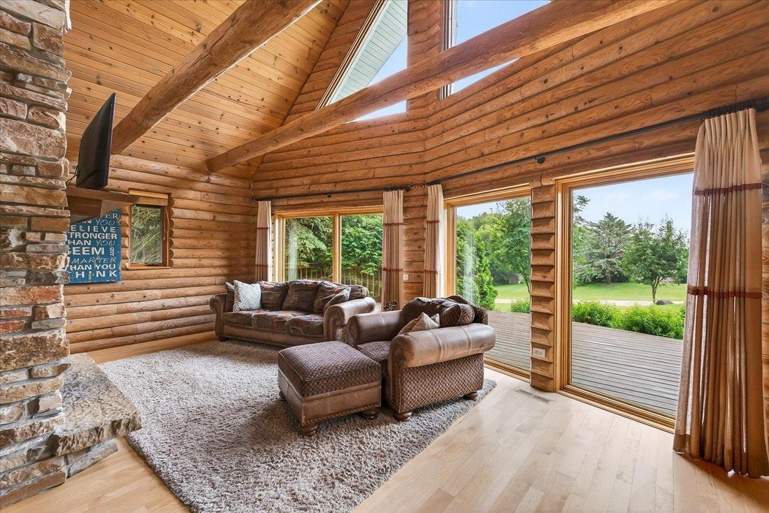House in Cross Plains, Wisconsin, United States 3 - 18131321