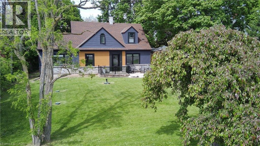 House in Hamilton, Ontario, Canada 4 - 18128794