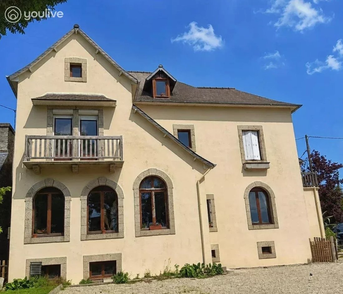 Estate in Plouneour-Trez, Plouneour-Brignogan-plages, France 2 - 18130317