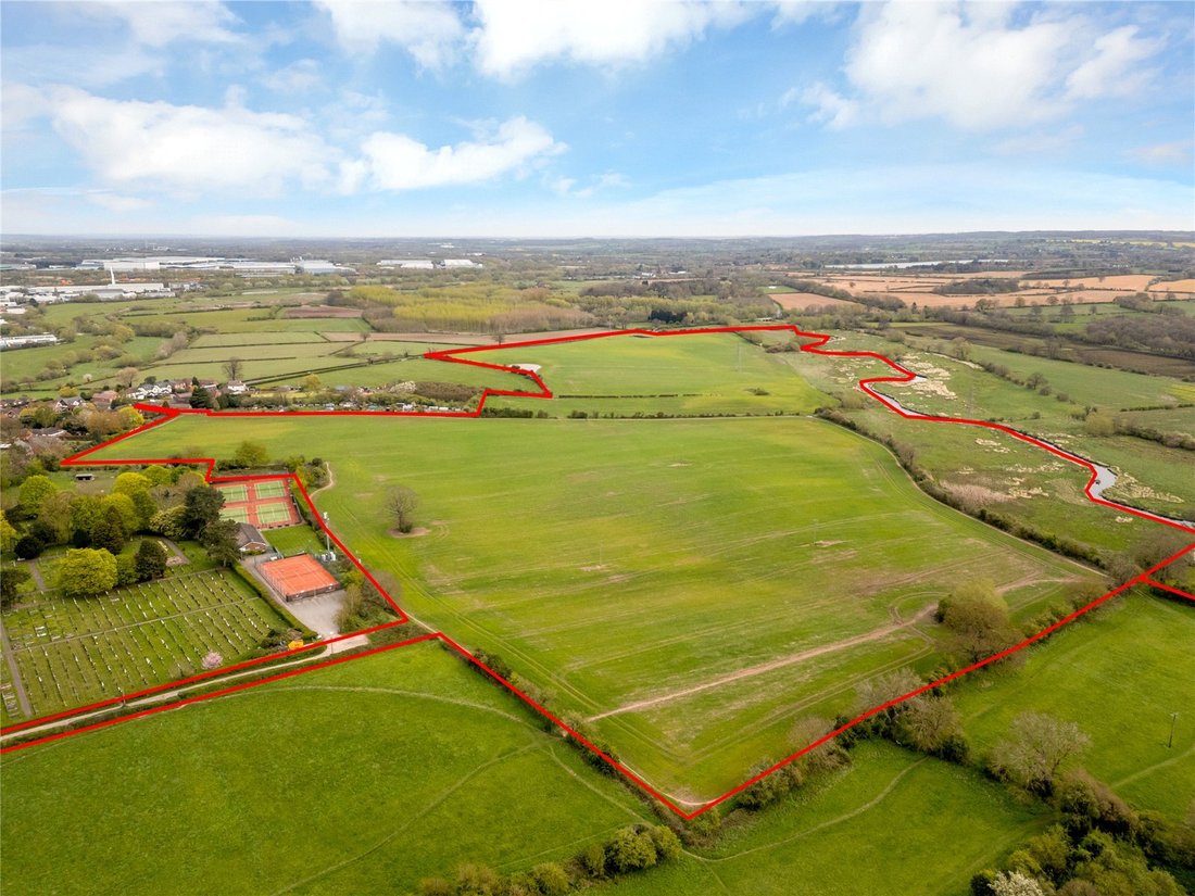 Land in Warwickshire, England 1 - 18127752