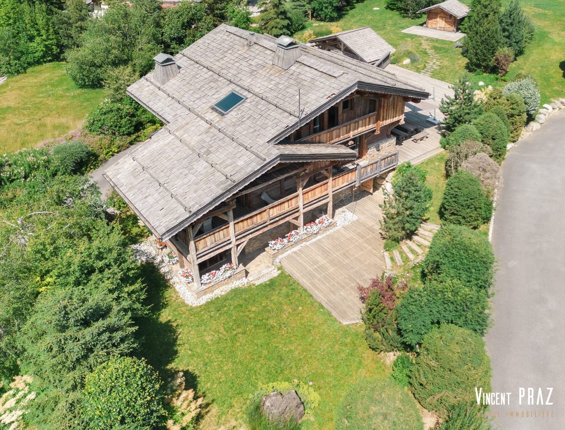 Chalet in Megève, Auvergne-Rhône-Alpes, France 1 - 17017314