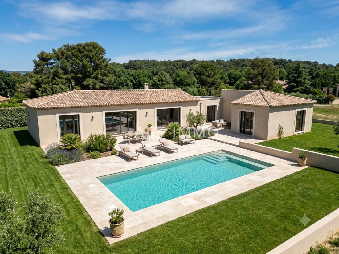 House in Oppède, Provence-Alpes-Côte d'Azur, France 2 - 15494958