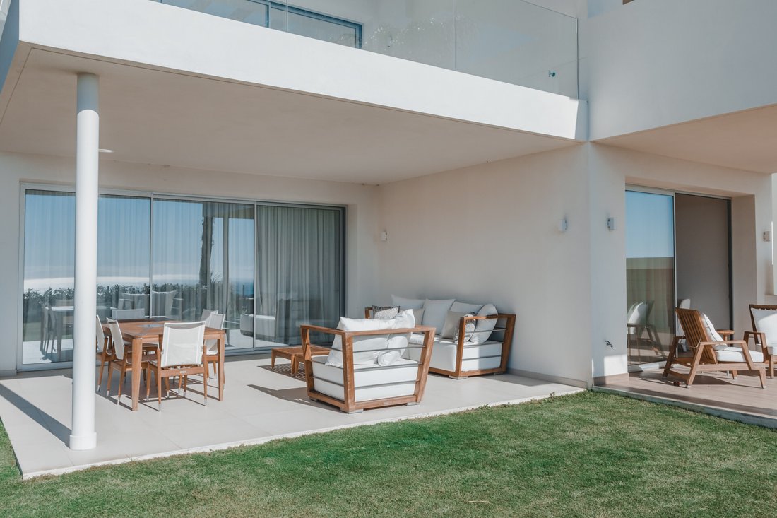 Apartment in Benahavis, Andalusia, Spain 1 - 10883527