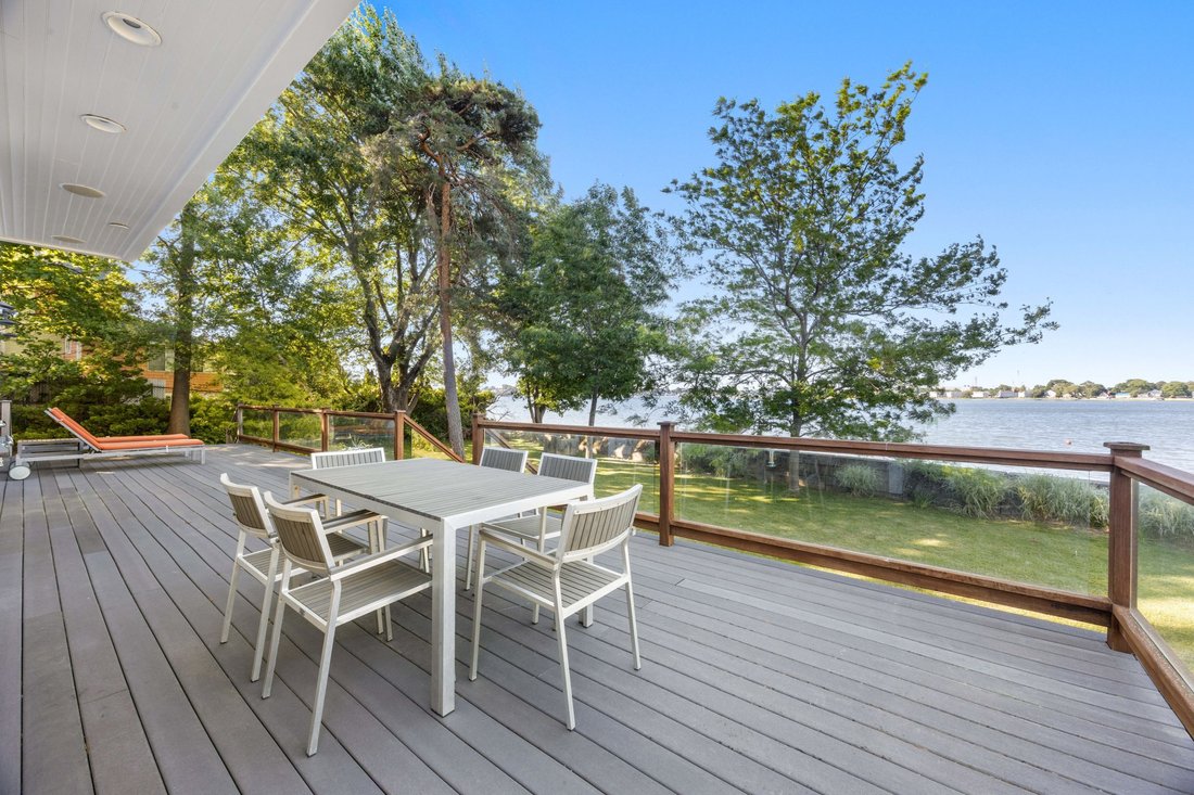 House in Quincy, Massachusetts, United States 2 - 18130484