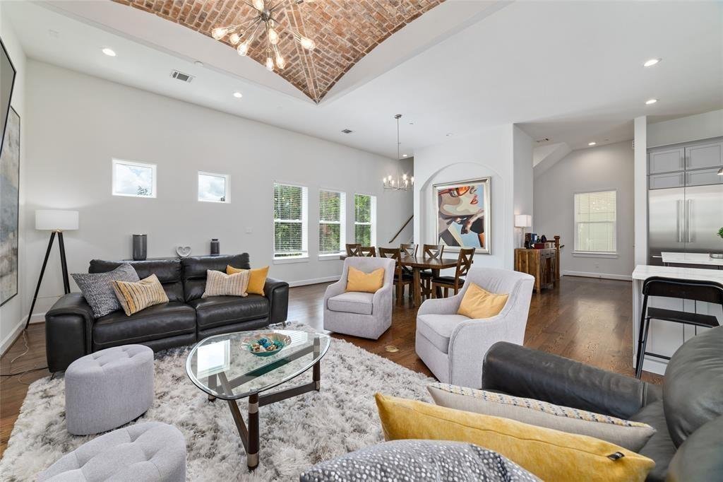 House in Houston, Texas, United States 4 - 18128148