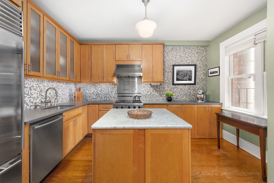 Co Op in New York, New York, United States 3 - 18129714