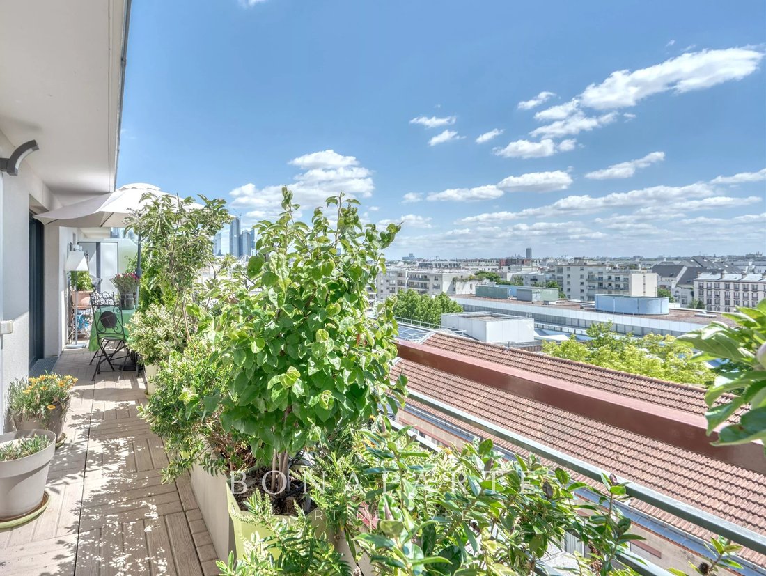 Apartment in Carnot Gambetta, Suresnes, France 5 - 18130377